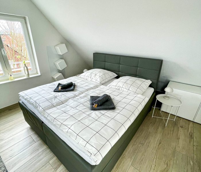 E8C4728A-F6CD-46B5-9615-76A84DF852DA